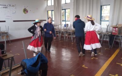 Grupo Folclórico Liceo Cardenal Caro 