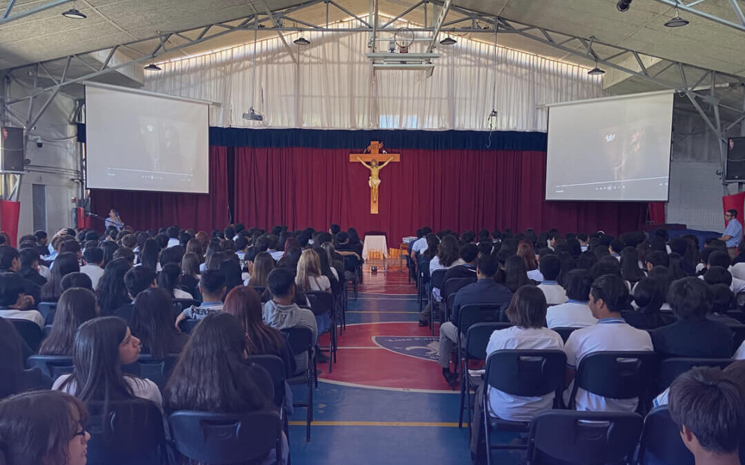 Semana Santa 2024: Vía Crucis en las tres secciones de nuestro colegio