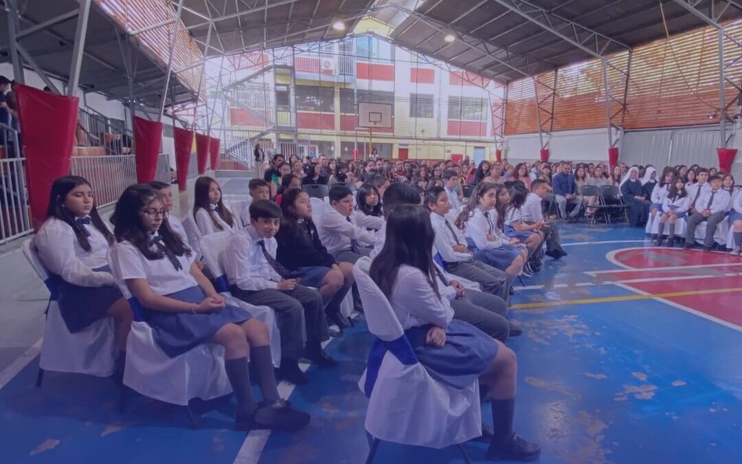 Premiaciones 2024: estudiantes recibieron reconocimientos en compañía de sus familias