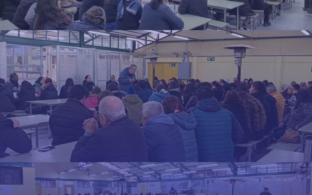 Jornada interna de reflexión en Sección Media: Funcionarios dialogan sobre la importancia de la sana convivencia