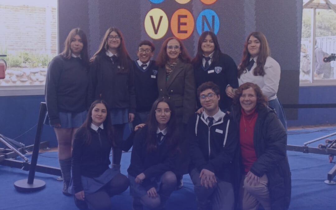 Estudiantes cardenalinos participan en la tercera versión del Congreso Fe Joven 2025