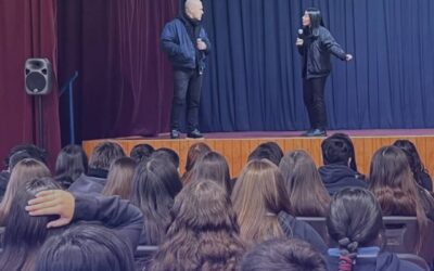 Teatro formativo en Sección Media para fortalecer la sana convivencia y prevención de consumo de alcohol y drogas en estudiantes