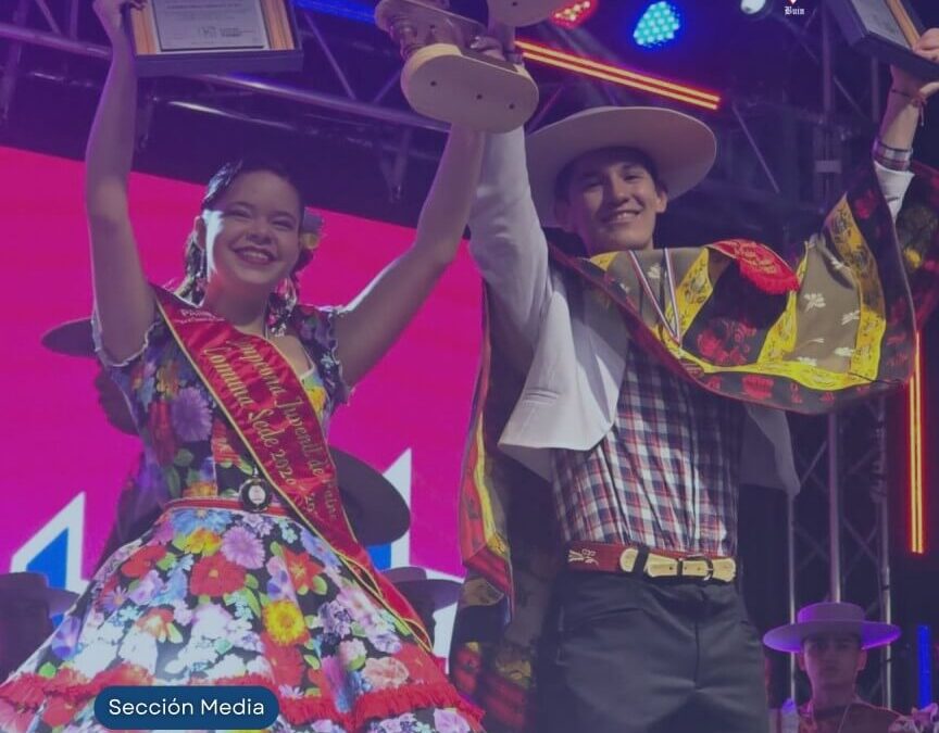Estudiante cardenalina de Sección Media representará a la Región Metropolitana en Campeonato Nacional de Cueca Juvenil