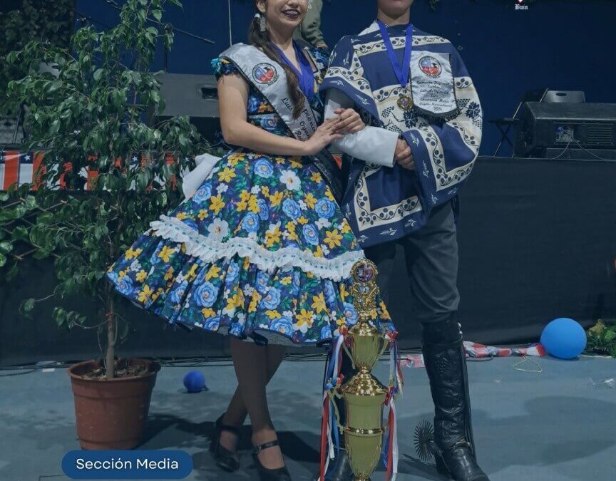 Estudiantes de Sección Media son los nuevos campeones regionales de cueca escolar